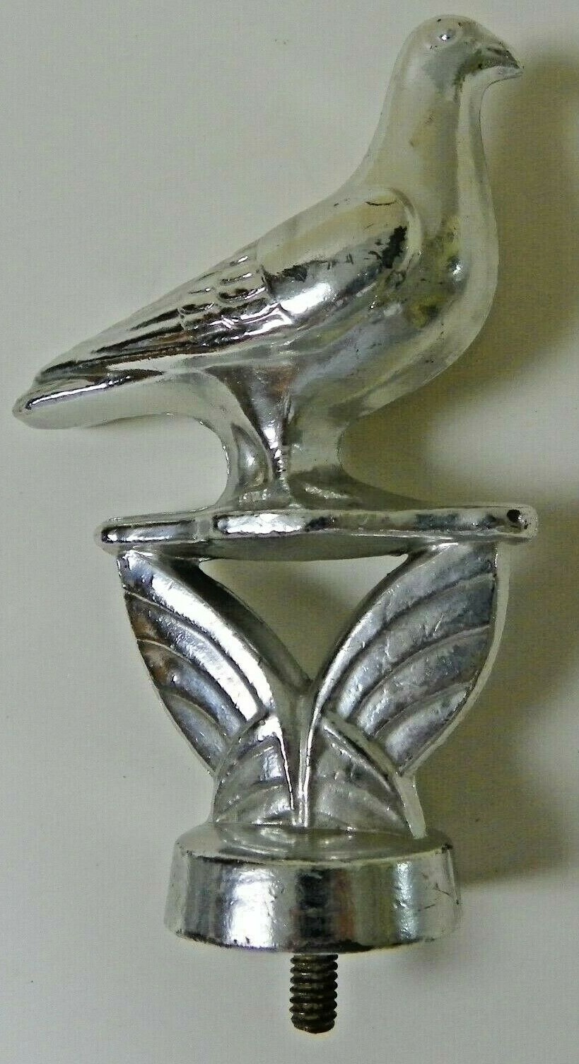VINTAGE SILVER METAL PIGEON TOPPER/HOOD ORNAMENT