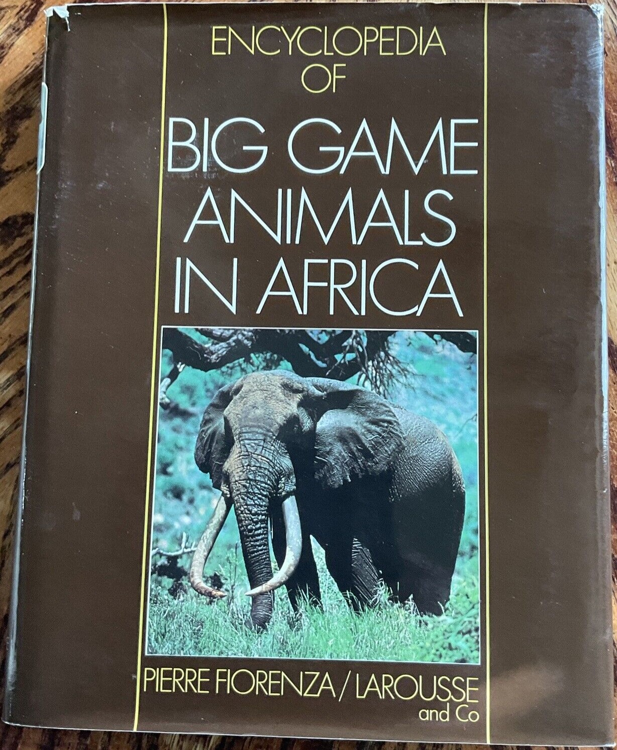 ENCYCLOPEDIA OF BIG GAME ANIMALS IN AFRICA WITH THEIR TROPHIES